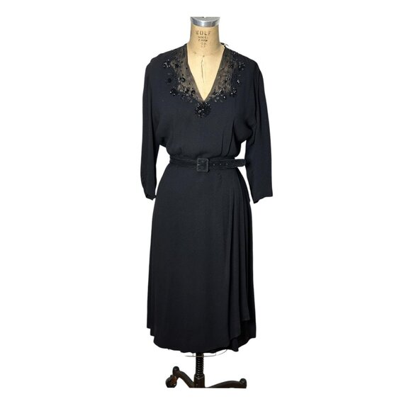 1940s crepe dress with beaded and sequin bodice plus size - Picture 1 of 10